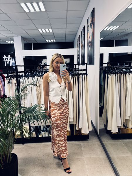SATYNOWA SPÓDNICA MIDI ZEBRA BRĄZ