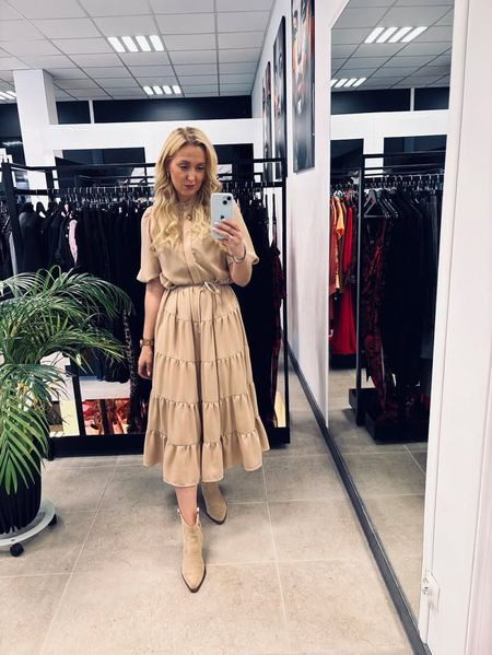 Sukienka midi w stylu boho