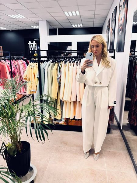 Krótka marynarka+spodnie typu ballon