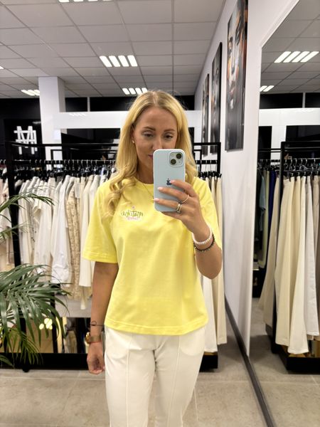 BAWEŁNIANY T-SHIRT MATCHA ŻÓŁTY