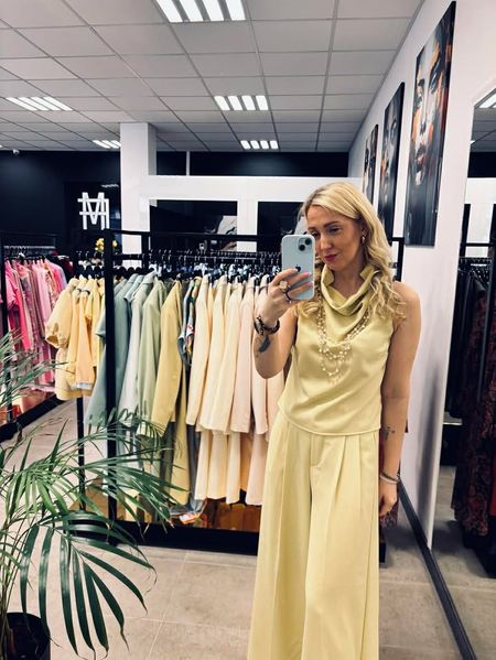 Komplet: top+ spodnie z szeroką nogawką na zakładkę